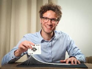 Sächsische Zeitung, Dresden, Matthieu Anatrella, Zauberkünstler